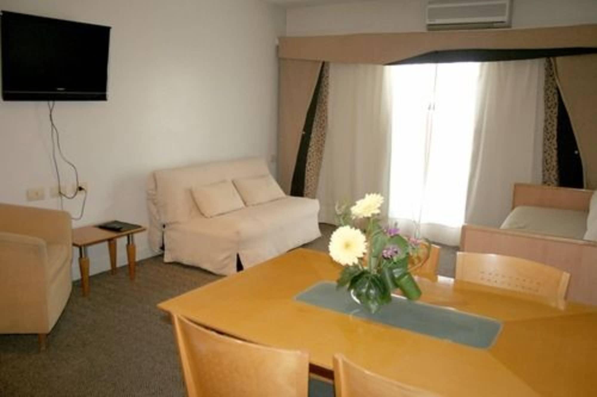 Urbana Suites メンドーサ エクステリア 写真